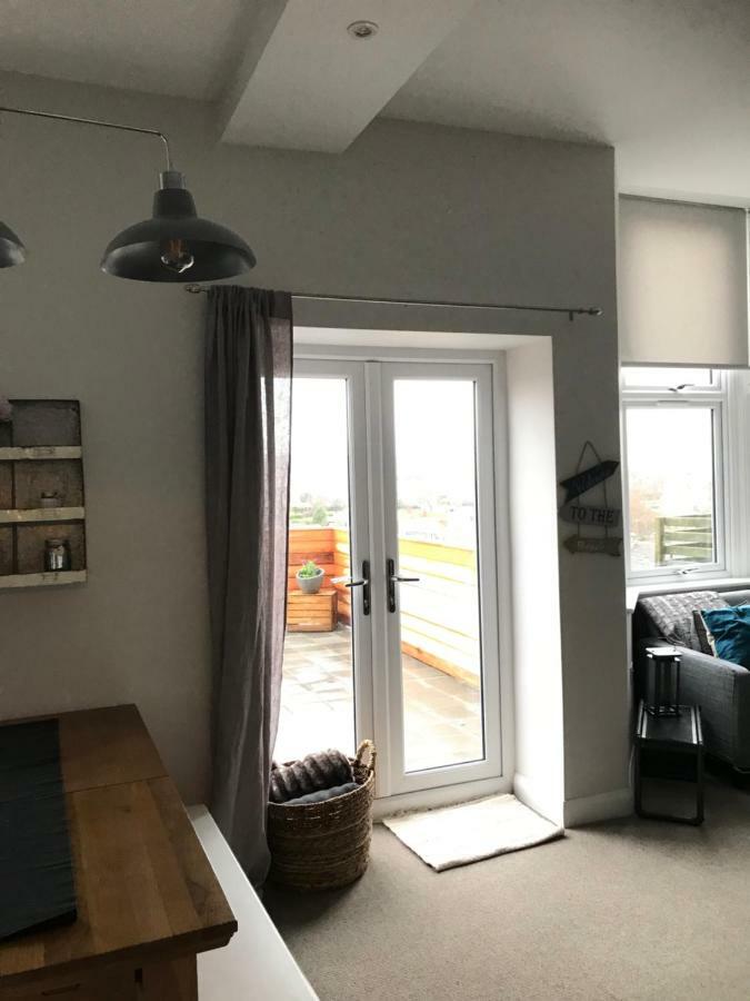 Wight View, Flat 2 Rosslyn House Apartment Swanage Bagian luar foto